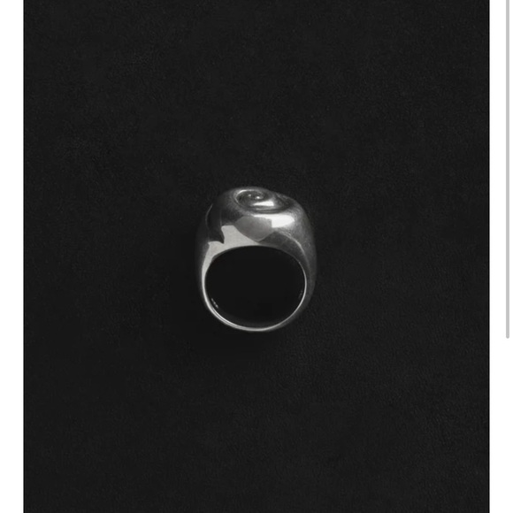 Sophie Buhai Jewelry - Sophie Buhai • Nautilus Ring 🐚
